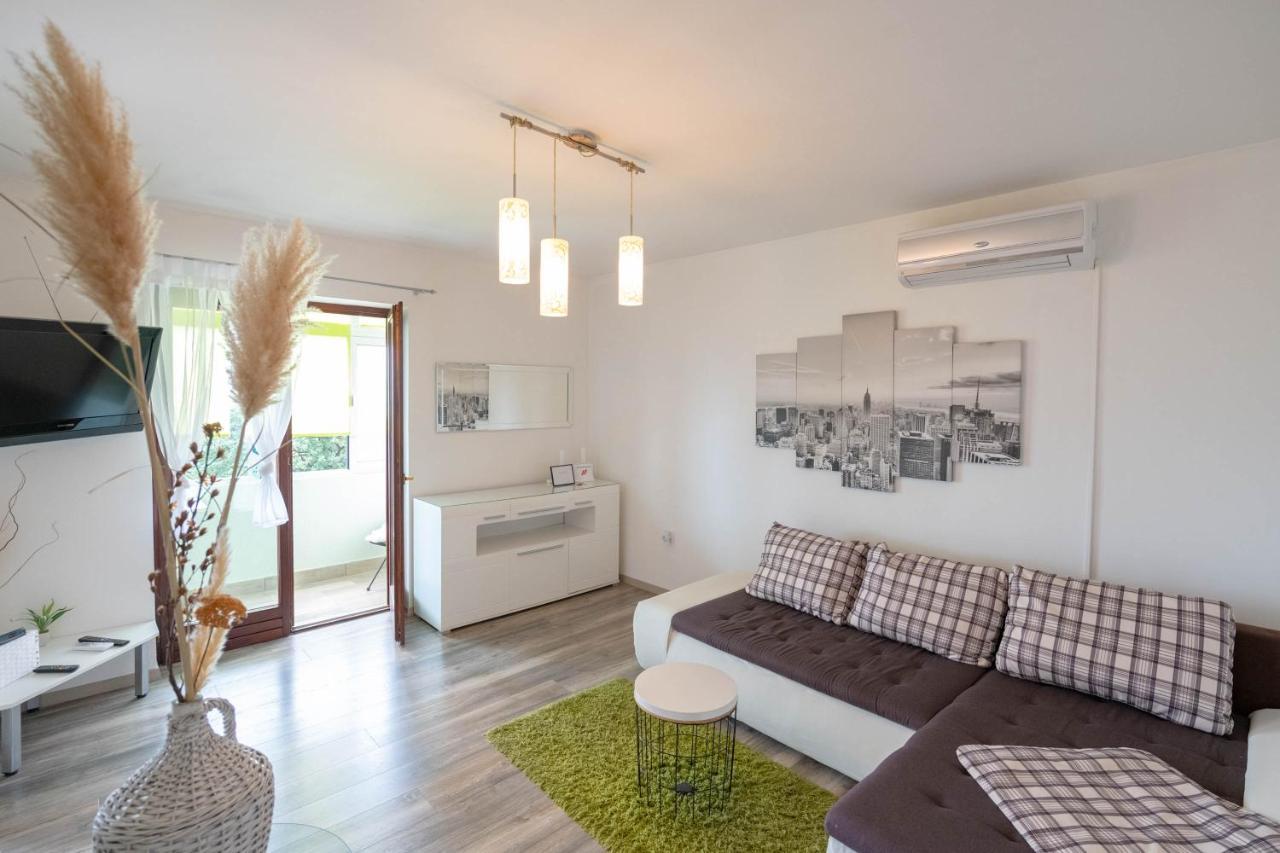 לובראן Apartman Doris מראה חיצוני תמונה