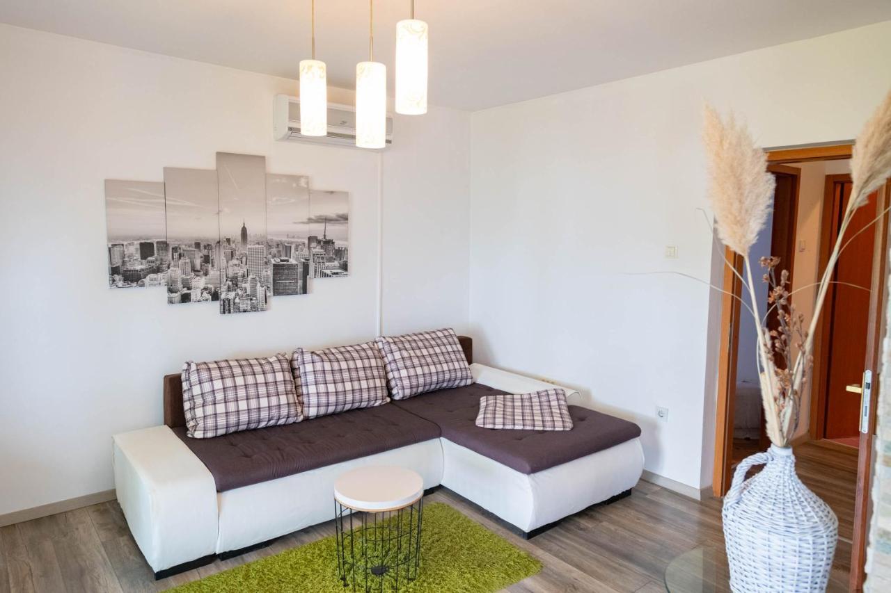 לובראן Apartman Doris מראה חיצוני תמונה